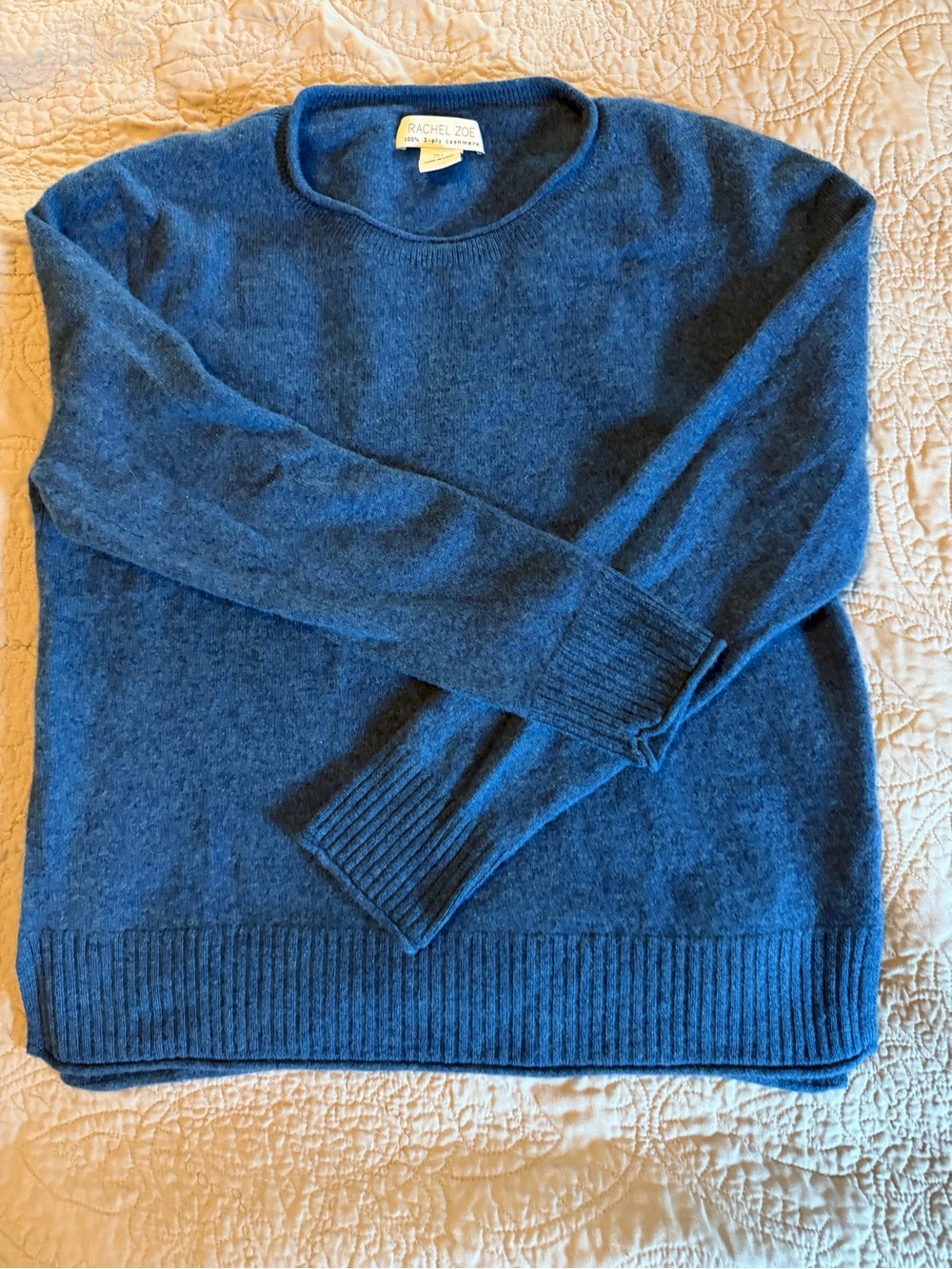 Rachel Zoe Crewneck 100% cashmere Sweater in Deep Blue
